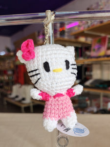 LLAVERO "HELLO KITTI" DE CROCHET