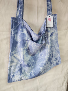 TOTE BAG TIE DYE "PINTADA A MANO" AZUL